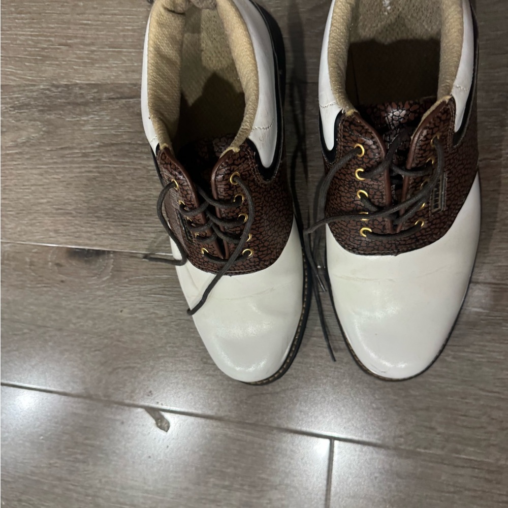 Dunlop Classic Saddle Golf Shoes Mens 8.5 White Brown Sports Comfort